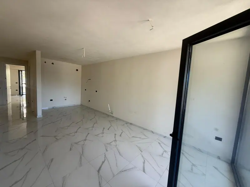 Apartament 2+1 me pamje nga deti, 3/27