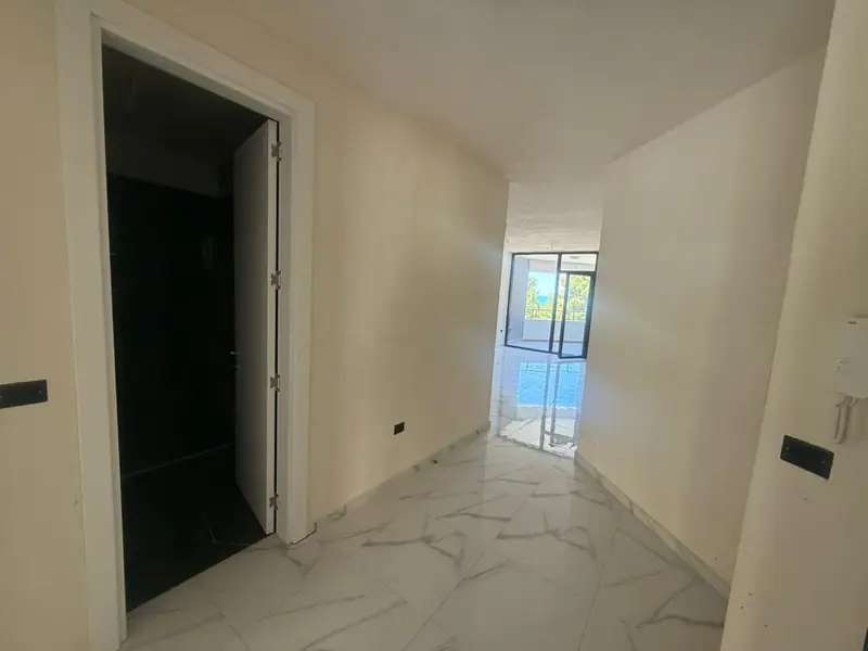 Apartament 2+1 me pamje nga deti, 4/27