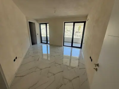 Apartament 2+1 me pamje nga deti, 9/27