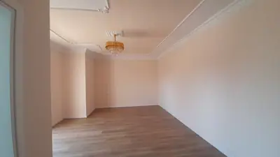 Piso amplio 2+1, 8/13