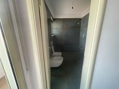 Apartament i gjerë 3+1, 8/10