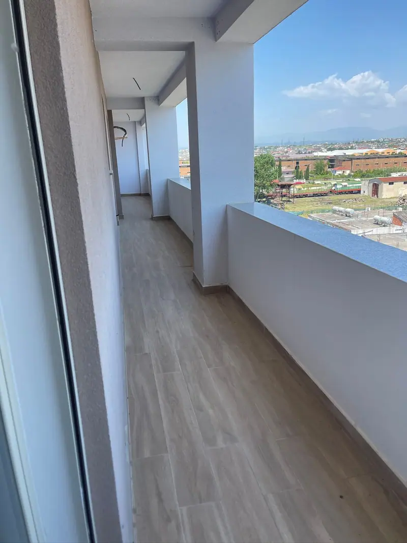 Apartament i gjerë 2+1, 5/10
