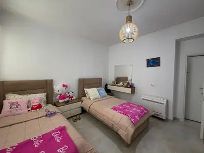 Geräumige 3+1-Wohnung, 9/25