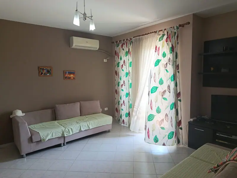 1+1-Wohnung mit Meerblick, 2/11