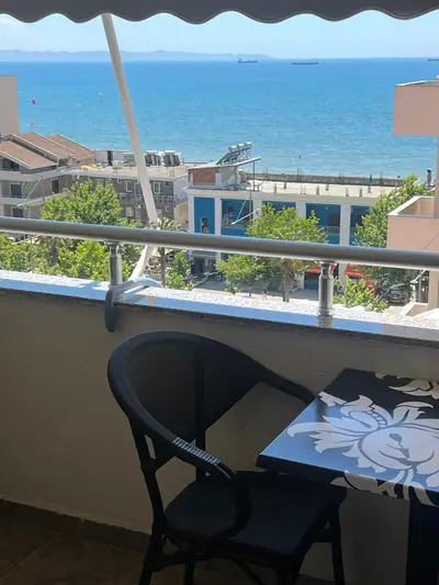 Apartament 3+1 me pamje nga deti