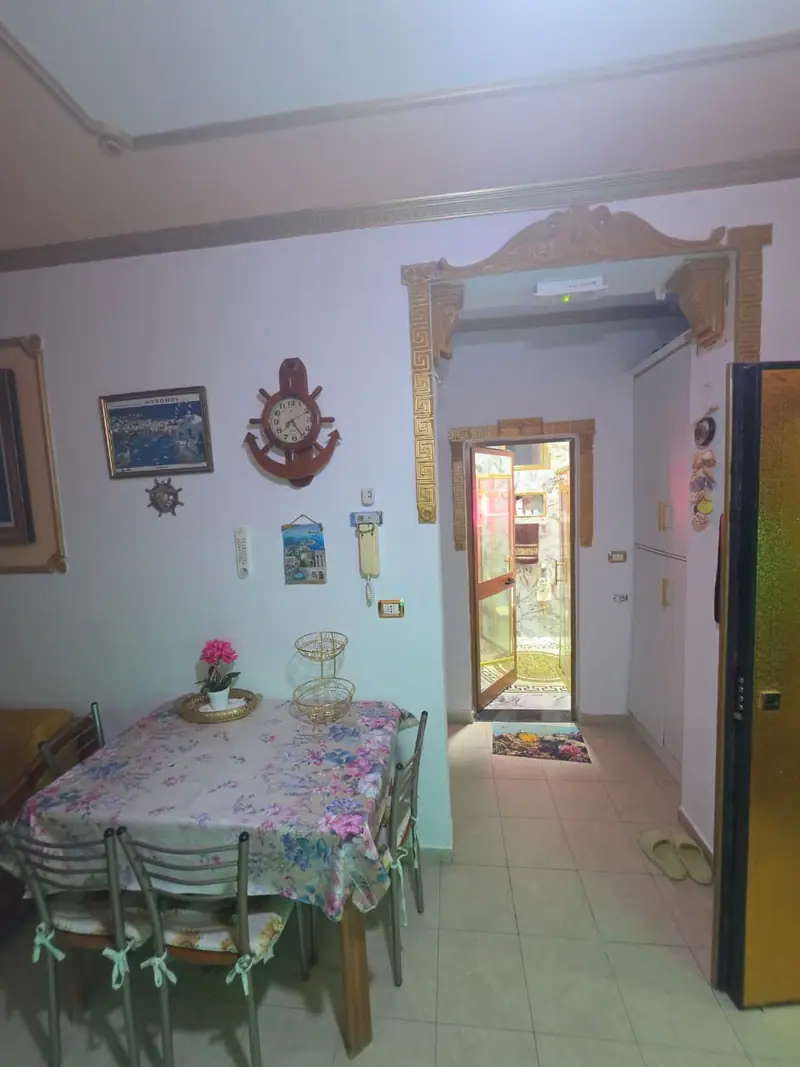 1+1 apartment with sea view, 5/13