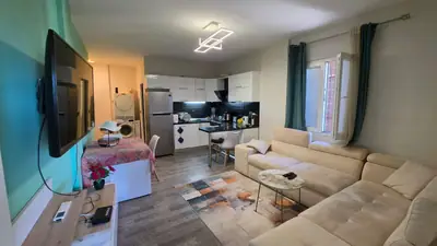 Apartament 1+1 pranë plazhit