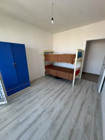 Piso amplio 3+1, 8/13
