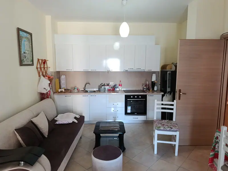 1+1-Wohnung in Strandnähe, 2/12