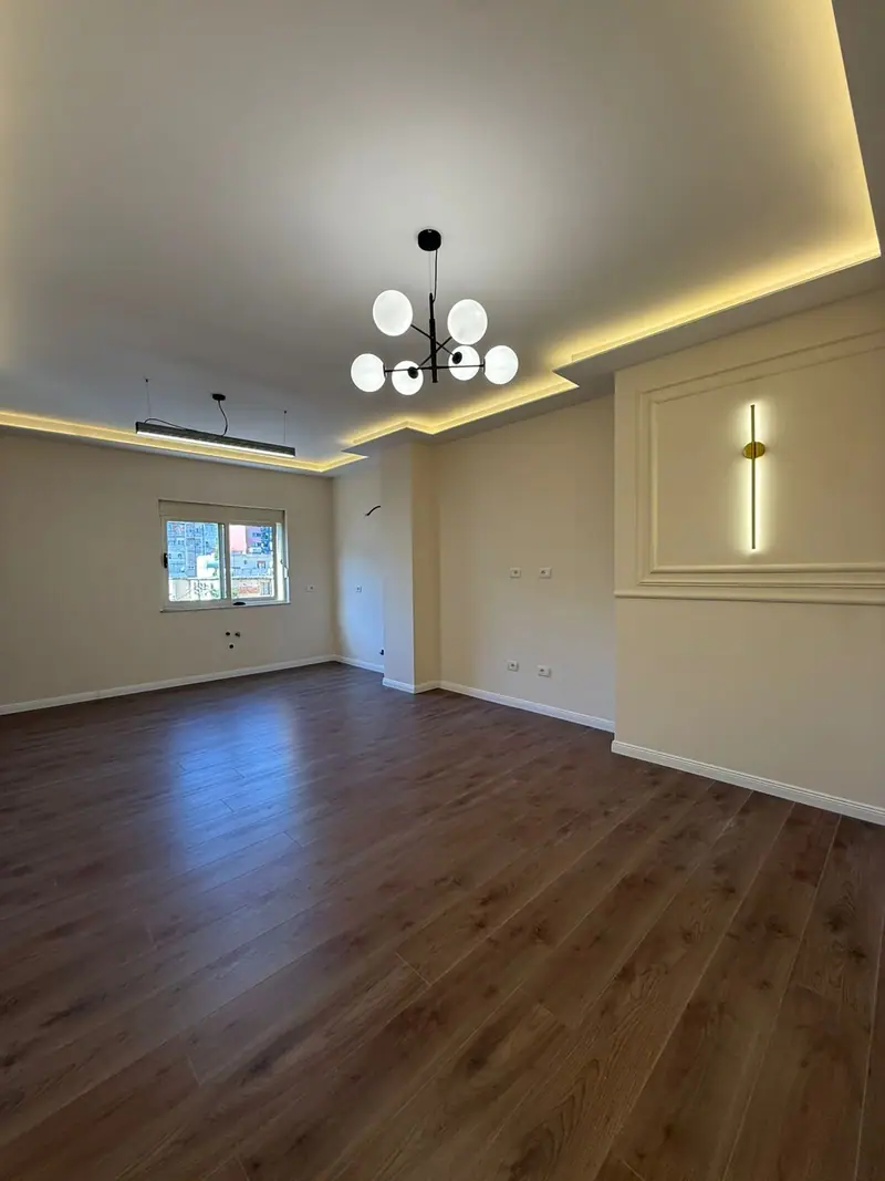 Apartament 1+1, 3/4