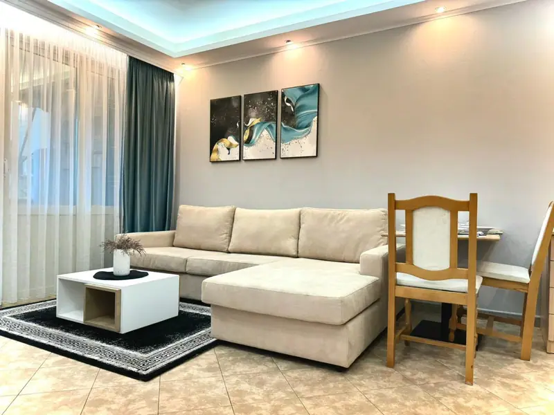Apartament 1+1 me pamje nga deti, 3/10