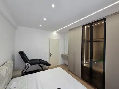Apartament 1+1, 12/18