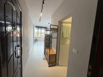 Studio im Neubau, 8/9