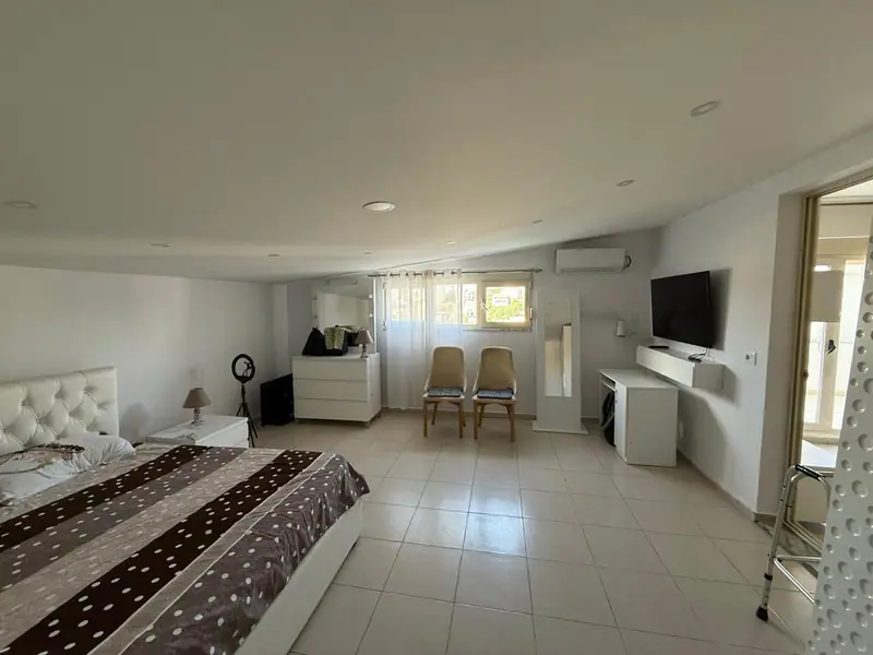 3+1-Wohnung mit Meerblick, 5/26