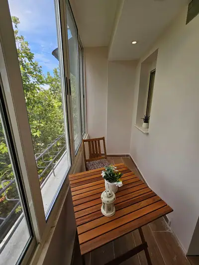 1+1 apartment, 6/17