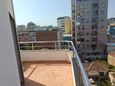 Piso 2+1, 11/12