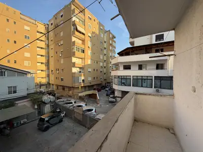 Piso amplio 3+1, 13/18