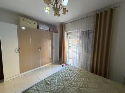 Piso amplio 3+1, 17/18
