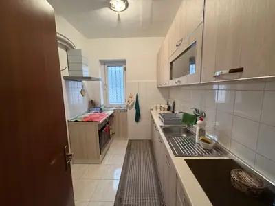 Piso amplio 3+1, 6/18