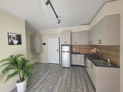 Apartament 1+1 pranë plazhit