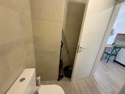 Kawalerka w nowym budynku, 8/10