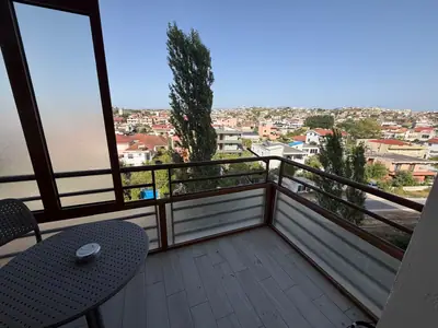Kawalerka w nowym budynku, 9/10