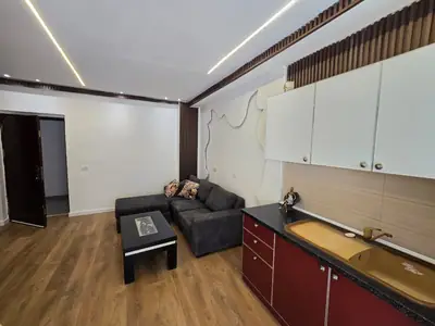 1+1-Wohnung, 8/12