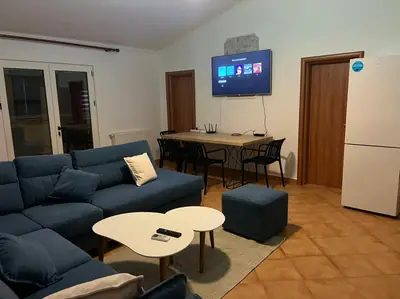 Apartament i gjerë 2+1