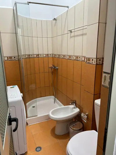 Apartament i gjerë 2+1, 16/18