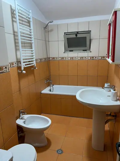 Apartament i gjerë 2+1, 17/18