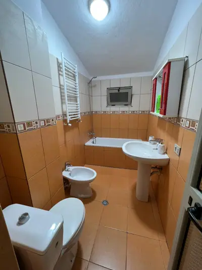 Apartament i gjerë 2+1, 18/18