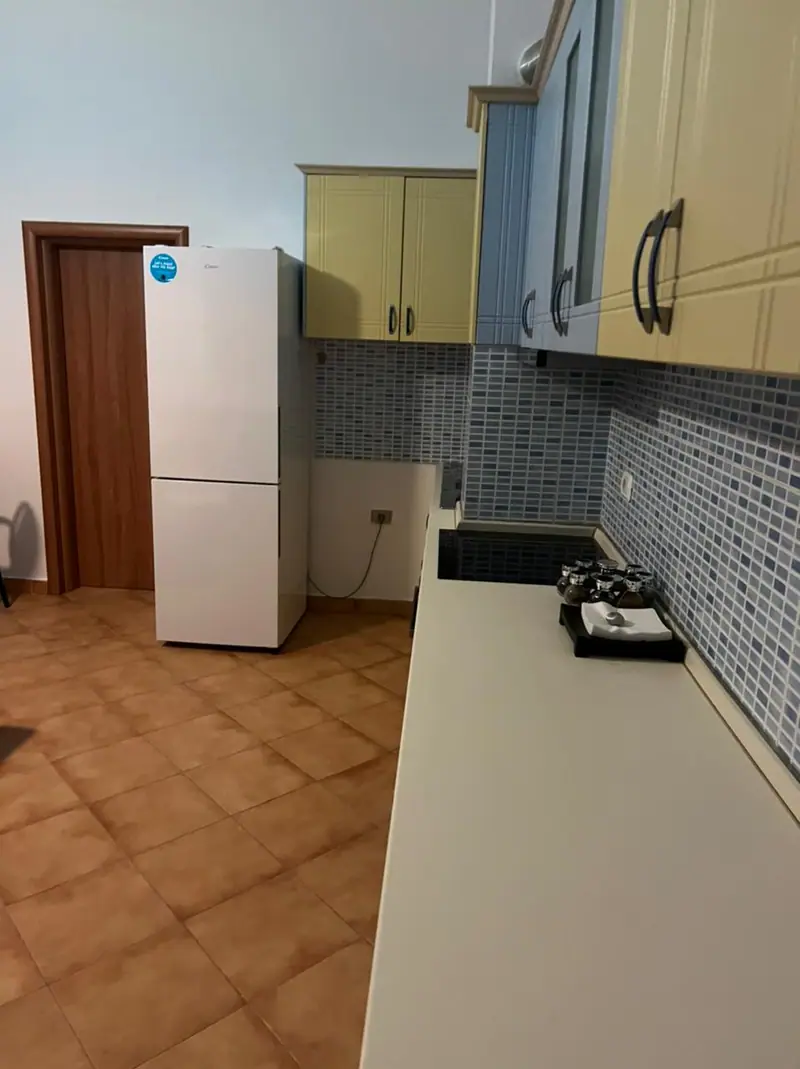 Apartament i gjerë 2+1, 2/18