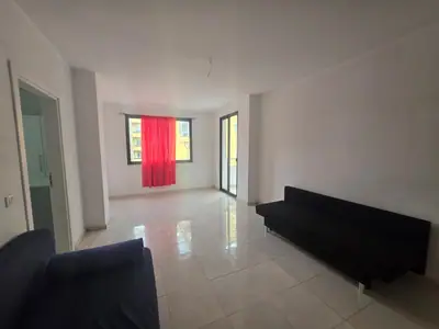 1+1-Wohnung in Strandnähe, 12/13