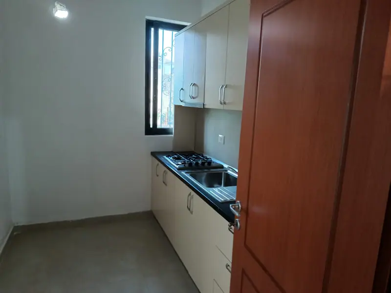 Apartament 2+1, 2/6