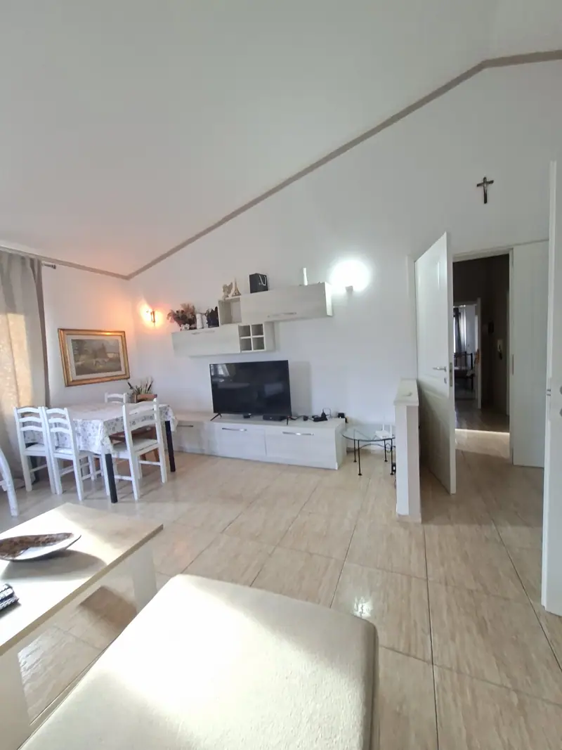 Piso amplio 3+1, 4/13