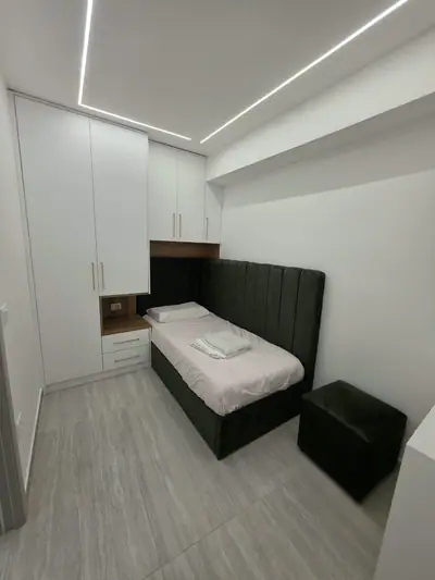 Apartament 2+1, 7/13