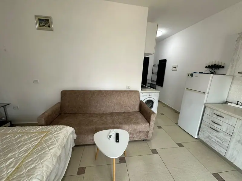Garsonierë, 4/11