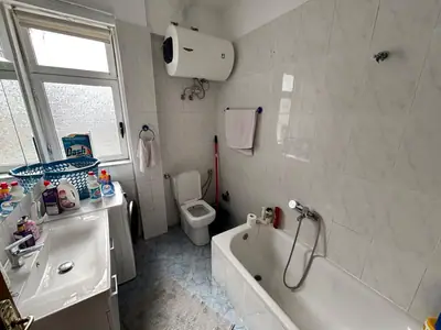 Apartament i gjerë 2+1, 6/9