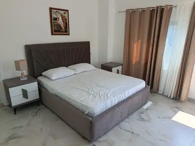 1+1 apartment, 7/12