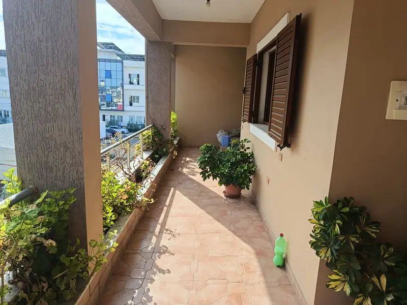 Apartament 2+1, 2/10