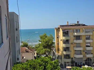 Apartament 1+1 me pamje nga deti