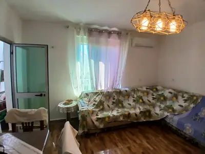 Apartament 1+1 pranë plazhit