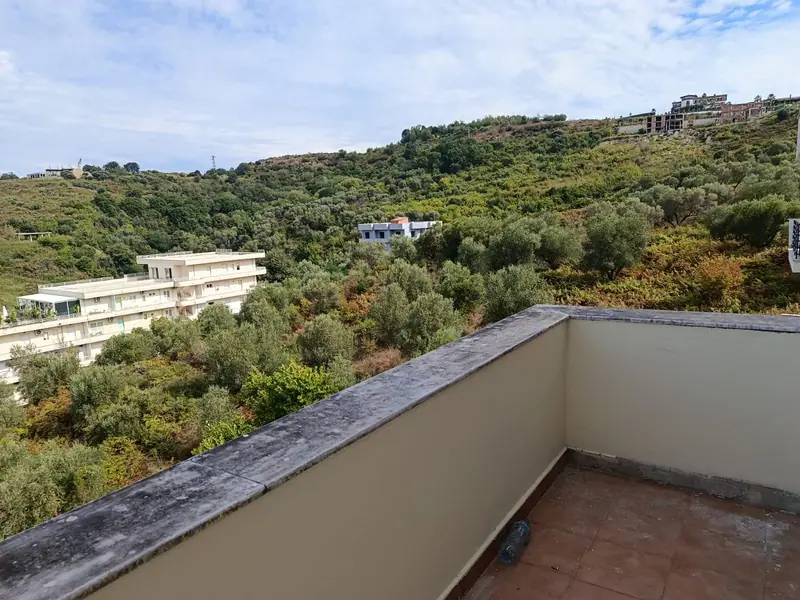 Apartament 1+1 me pamje nga deti, 2/10