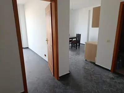 Apartament 1+1 me pamje nga deti, 6/10