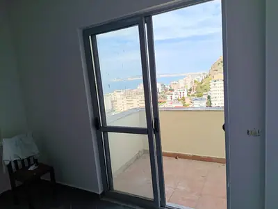 Apartament 1+1 me pamje nga deti, 8/10