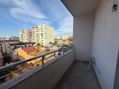 Apartament i gjerë 2+1, 14/16