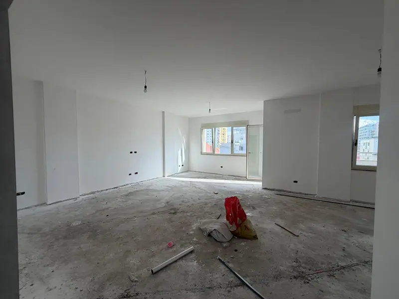 Apartament i gjerë 2+1, 2/16