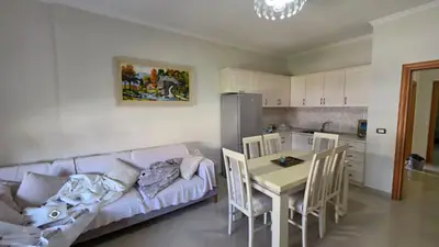 Piso amplio 3+1, 7/21