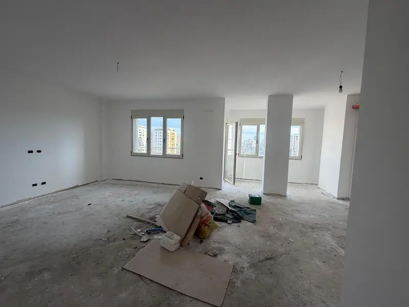 Apartament i gjerë 2+1, 2/14