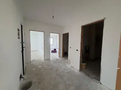 Apartament i gjerë 2+1, 9/14